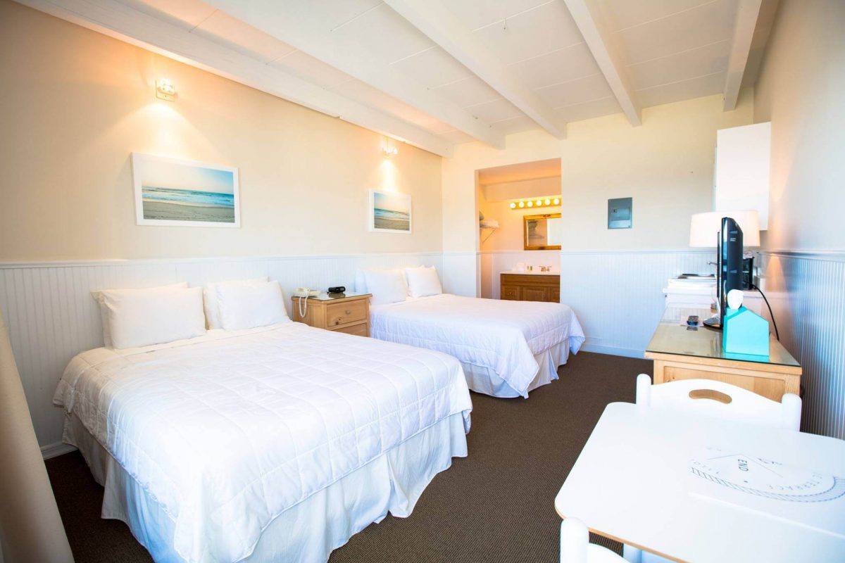 Day Trips and Travels Atlantic Terrace Montauk Room Kitchenette