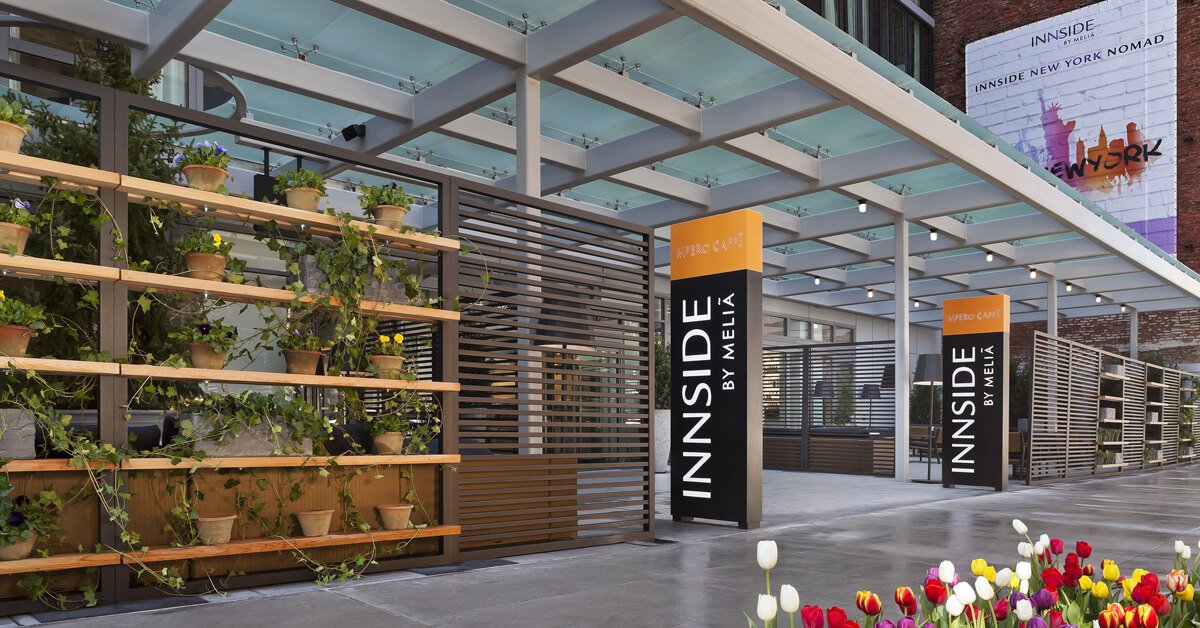 Innside Hotel Entrance