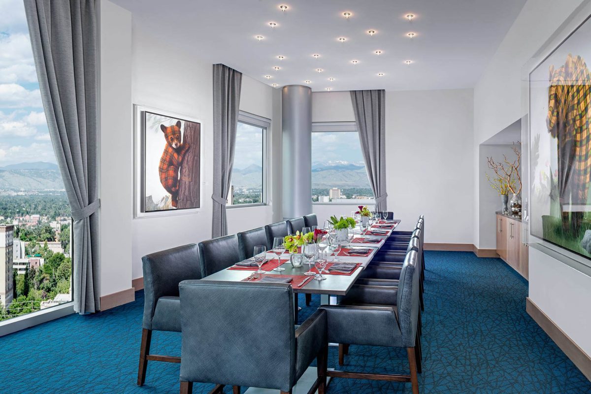 Our Experts Recaps Denver The Art Hotel Bear Den Restaurant