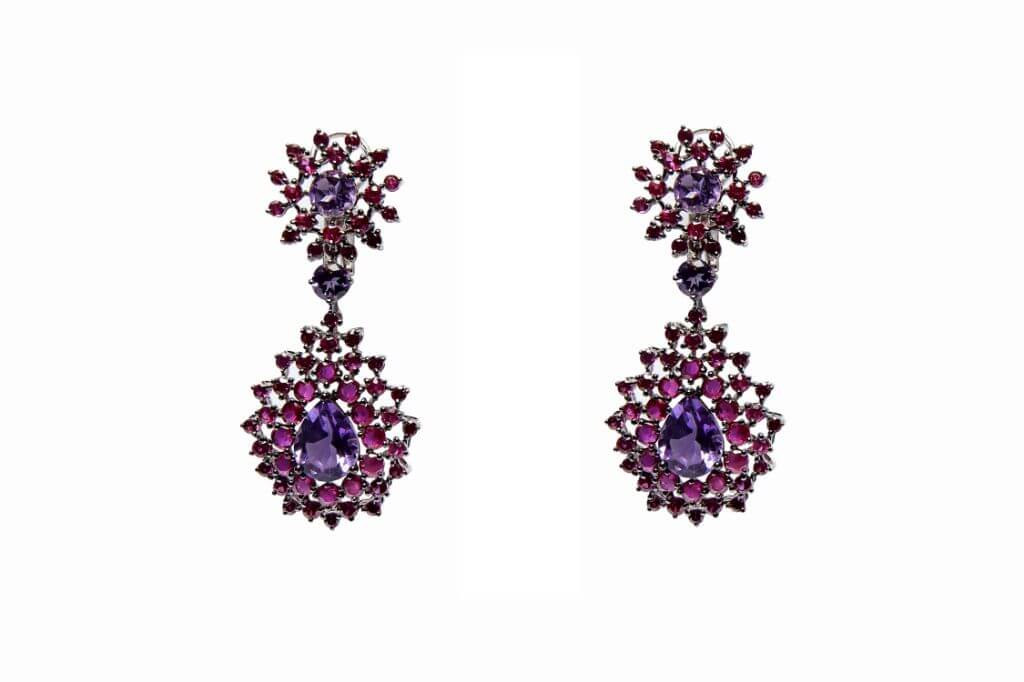 Our Experts Recaps Julls 2016 Jewelry Grifith Dots Flower Earring