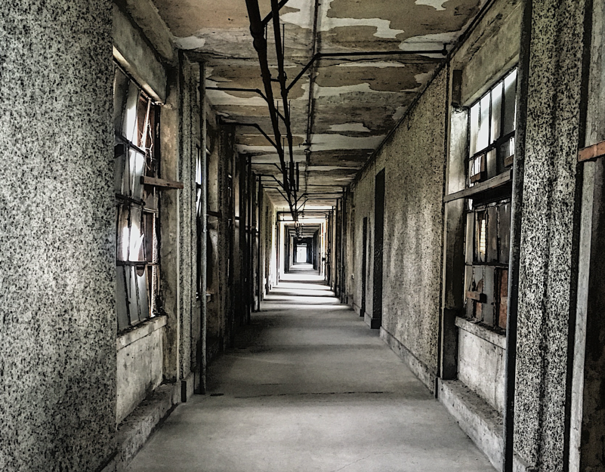 BTSNYC Experiences On Going Abandoned Ellis Island Hospital Tour