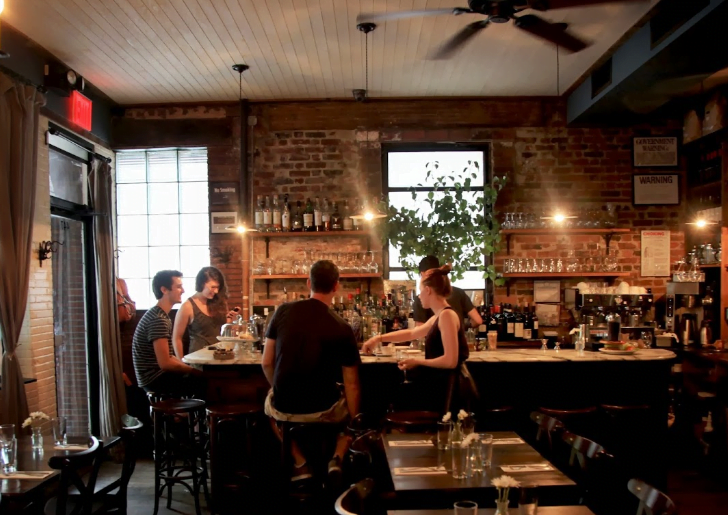 Dining Hudson Clearwater Bar